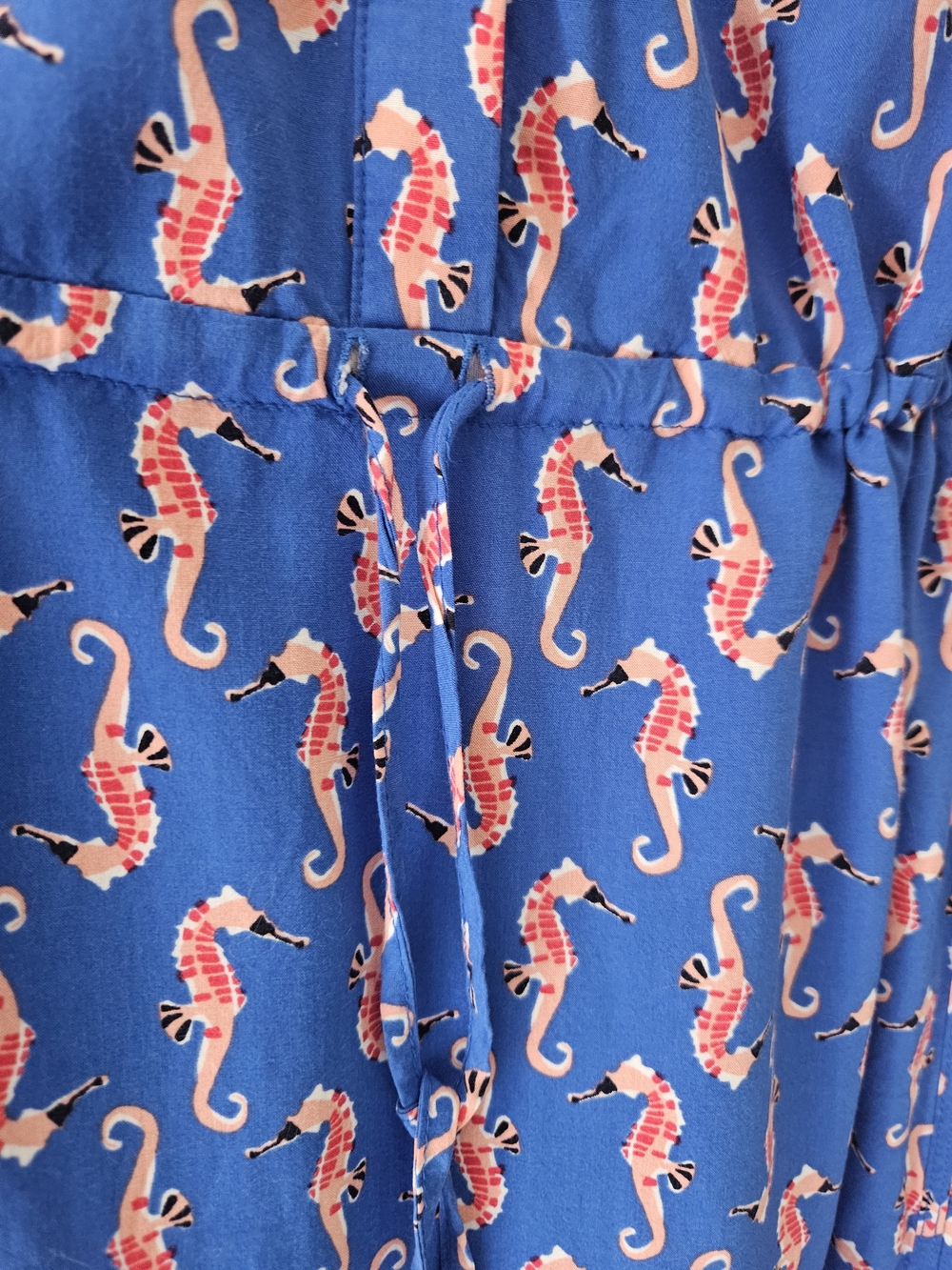 Crown & Ivy Blue Seahorse Print Long-Sleeve Drawstring Dress size 4 - Picture 6 of 11